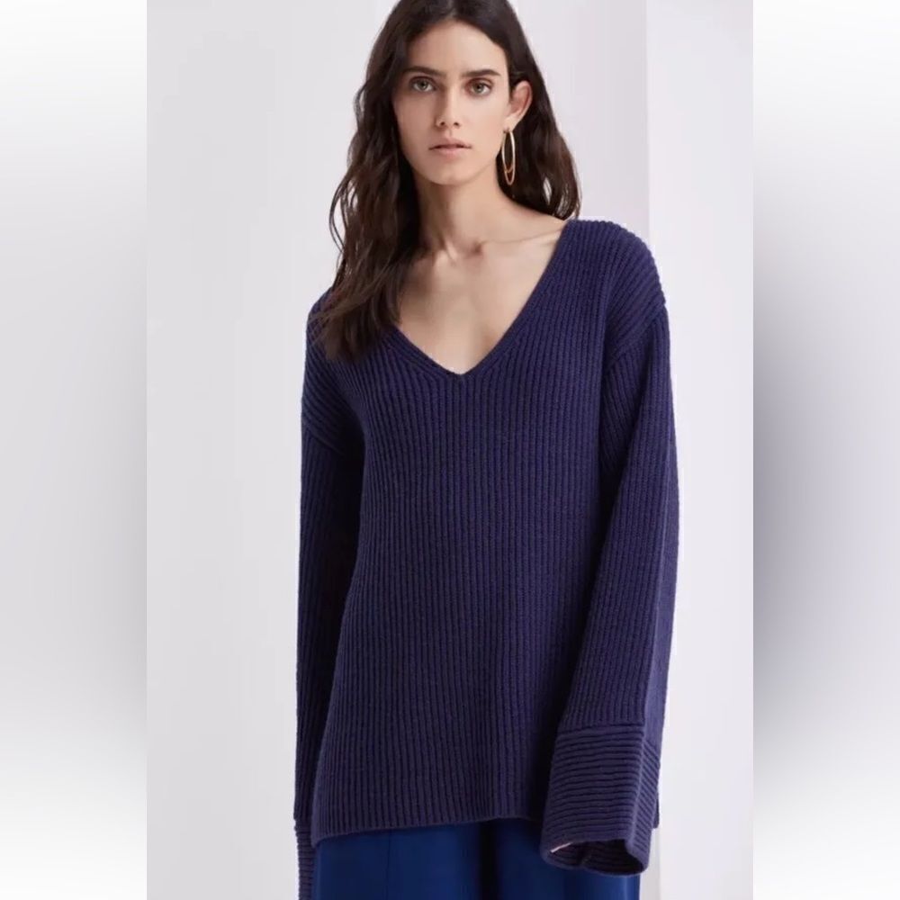 Finders Keepers Frederick Flare Sleeve Knit Ink Oversized V Neck Sweater Navy XS